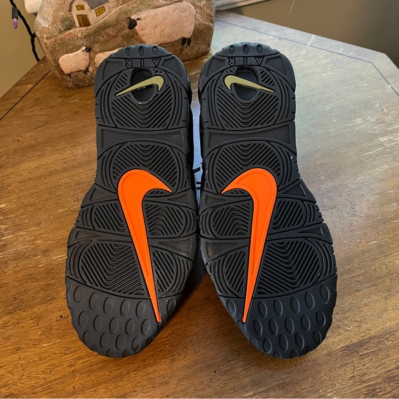 *SOLD* Nike air more uptempo 96’ - Picture 8 of 8